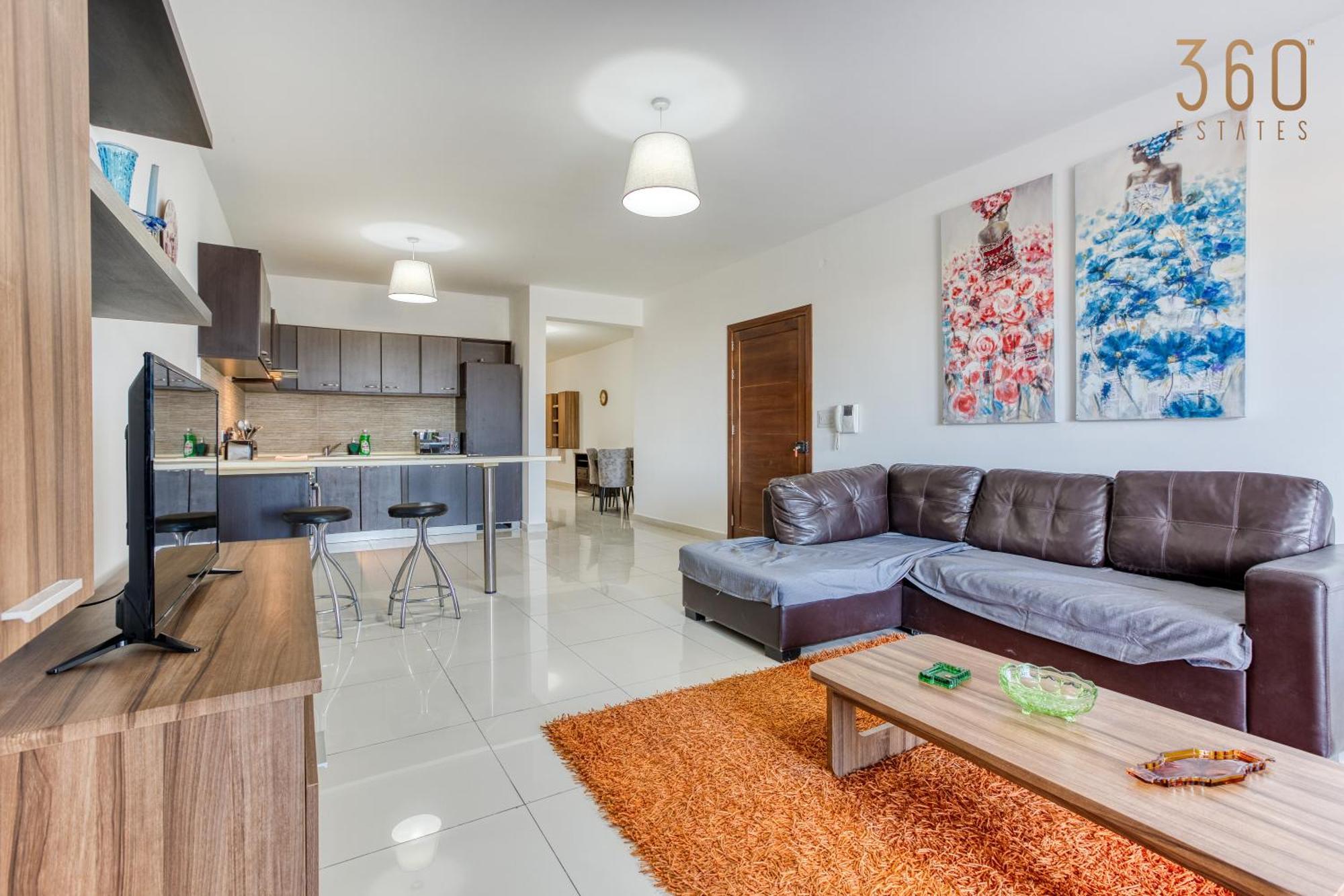 Appartamento Beautiful Pent With Terrace & Spectacular Views By 360 Estates Luqa Esterno foto