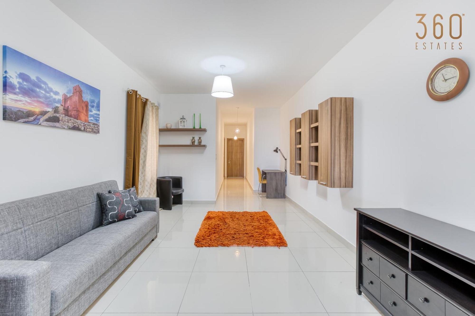 Appartamento Beautiful Pent With Terrace & Spectacular Views By 360 Estates Luqa Esterno foto